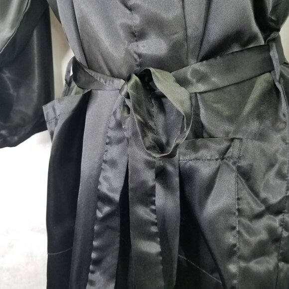 Lucky Kimono Bath Robe M Hand Embroidered Chinese Dragon Black Satin Tie Pockets - Picture 9 of 16